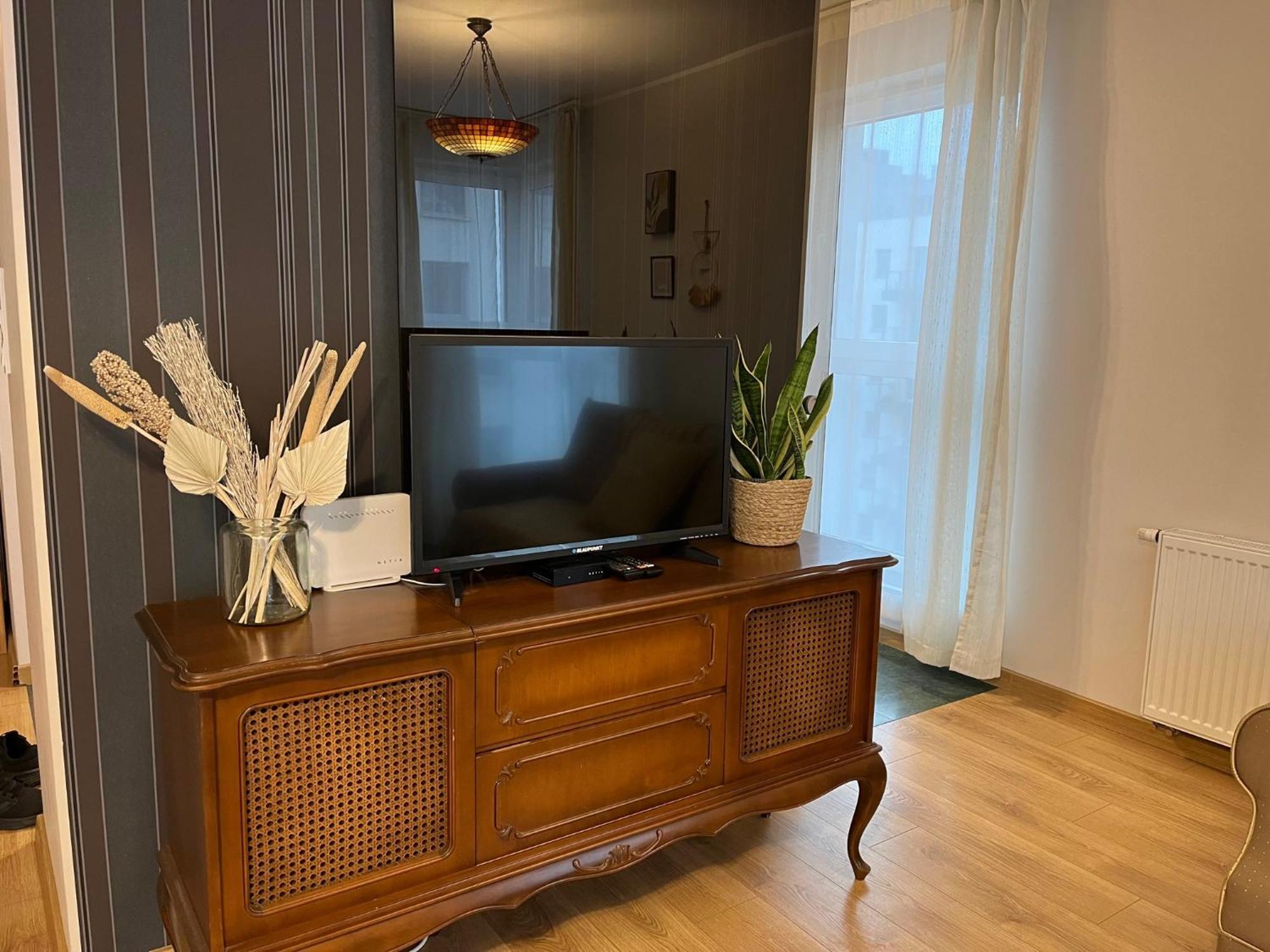 Oldtown Retro Apartment By Marina With Balcony For 6 People Гданськ Екстер'єр фото