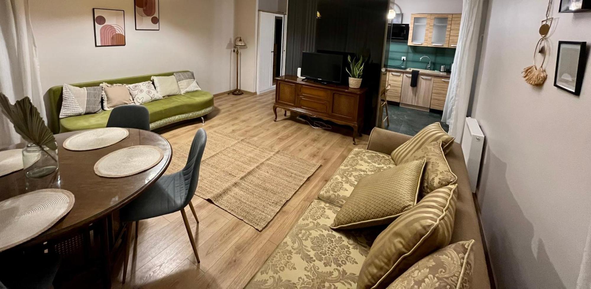Oldtown Retro Apartment By Marina With Balcony For 6 People Гданськ Екстер'єр фото
